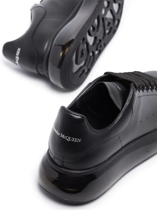 Alexander McQueen Oversized leather black shiny sole