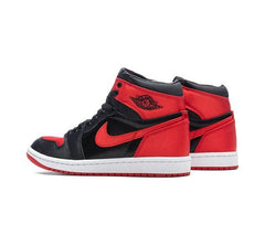 Jordan - Women's Air Jordan 1 Retro High OG 'Satin Bred' - Black/University